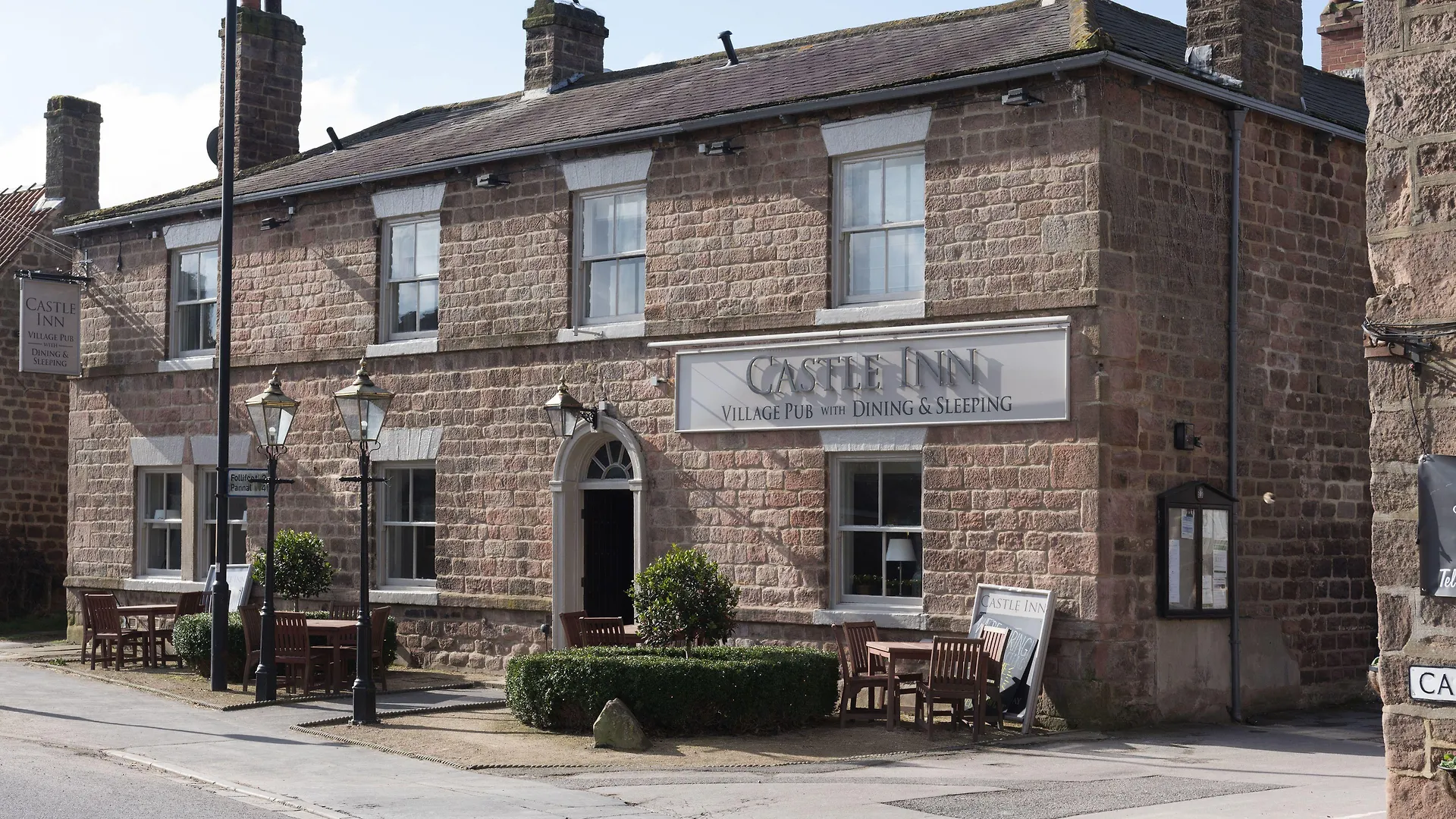Staying Near Knaresborough Castle: 4 Couple Hotels Compared
