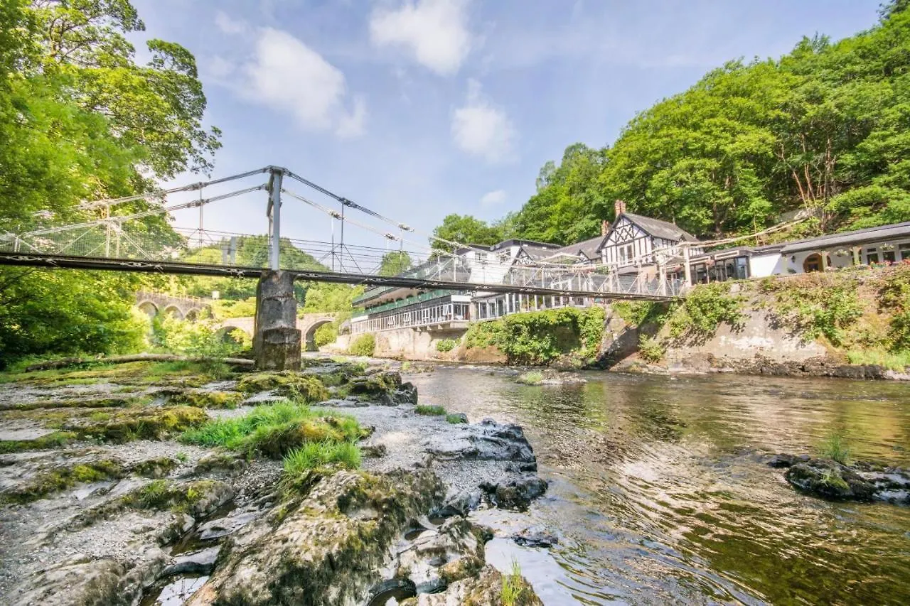 5 Couples Hotels Near Chirk Castle Worth Booking